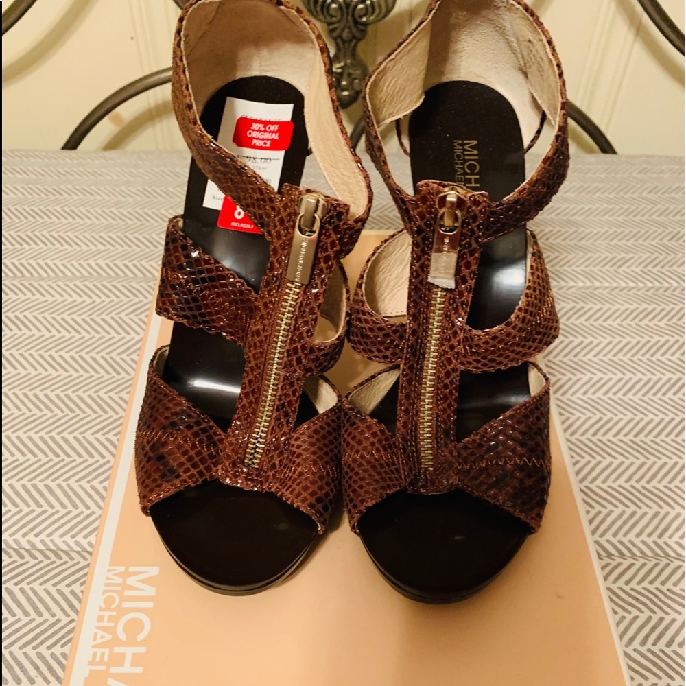 Michael Kors Leather 4” Strap Sandals